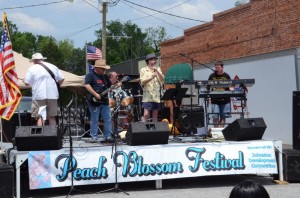 Entertaining at the Johnston Peach Blossom Festival